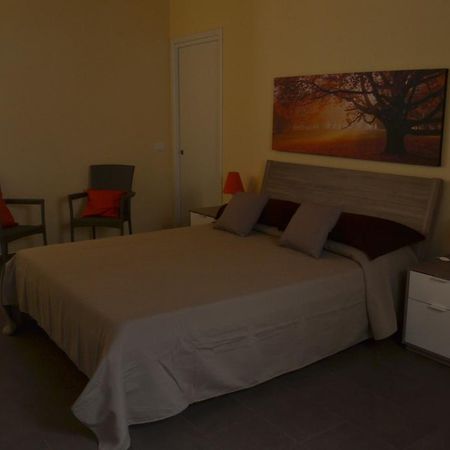 I Fiori Di Olga Bed and Breakfast Παλέρμο Δωμάτιο φωτογραφία